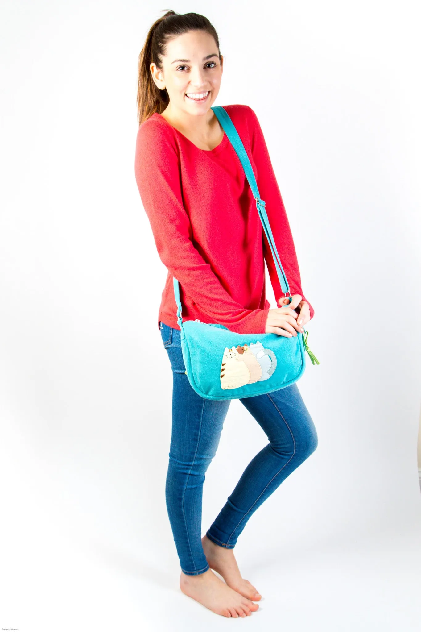 Cara Cat Expandable Bottom Crossbody