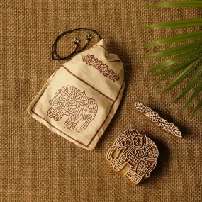 Enthralling Elephants & Finger' Hand-Carved Printing Blocks In Sheesham Wood (Set of 2)