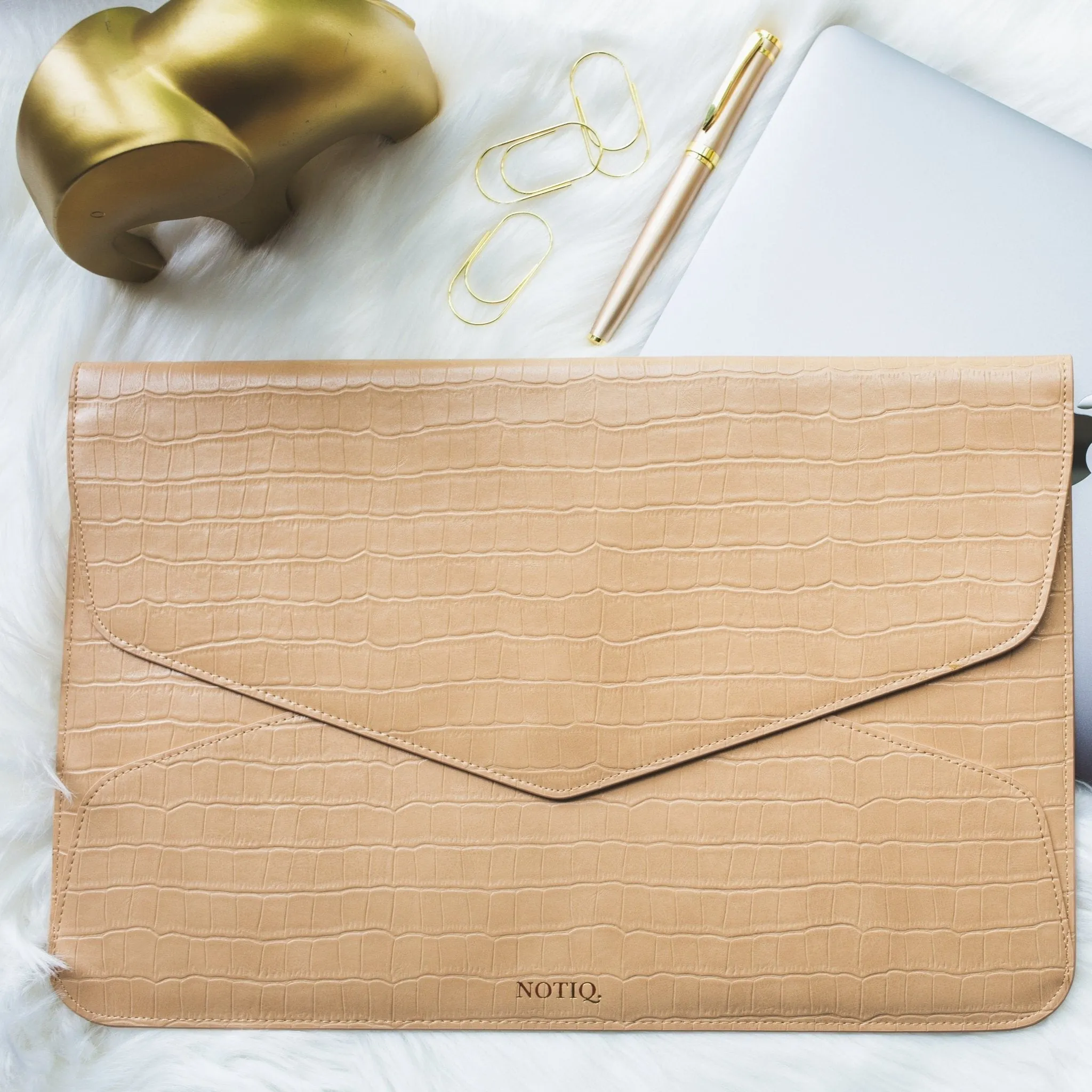Envelope Laptop Case | Tech Clutch