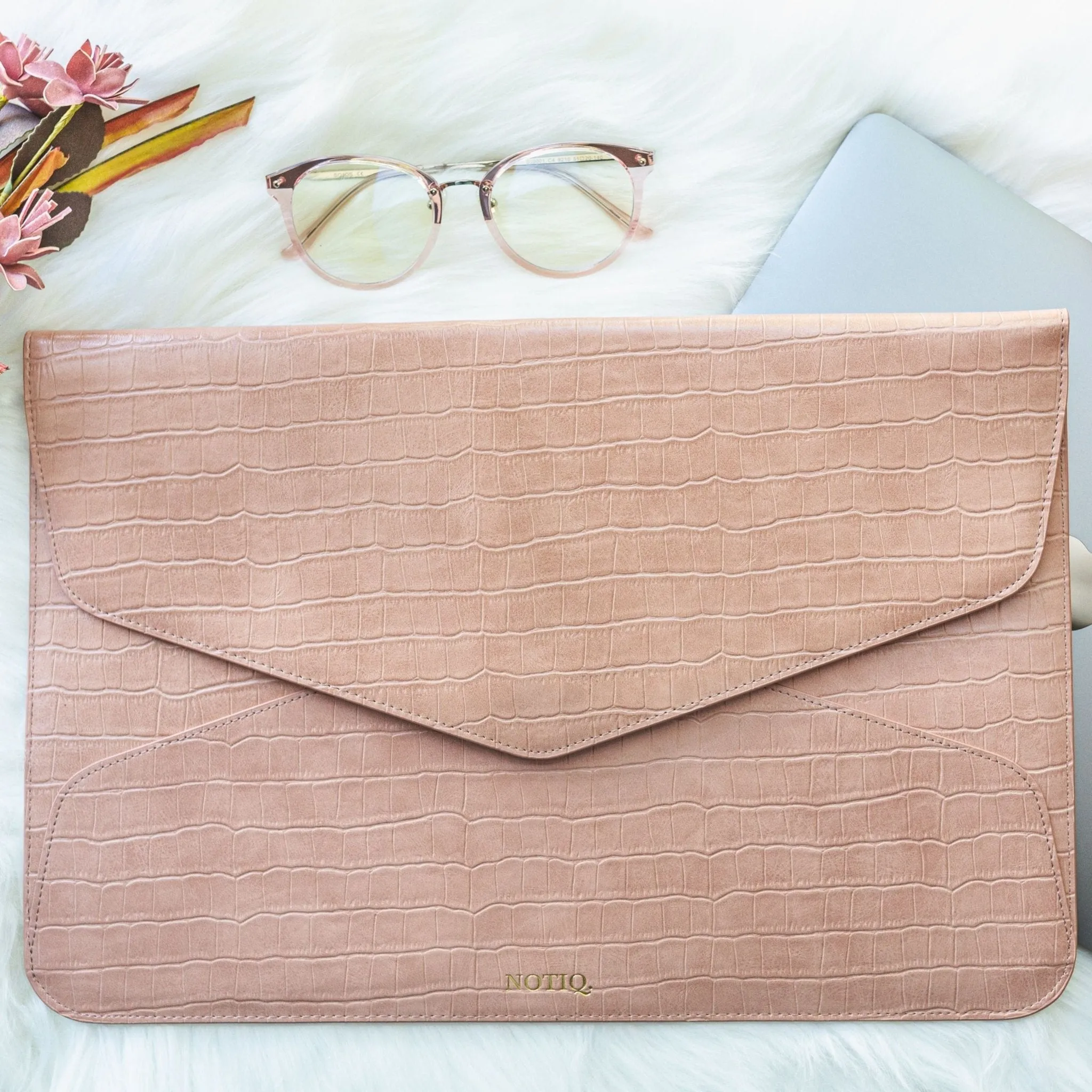 Envelope Laptop Case | Tech Clutch