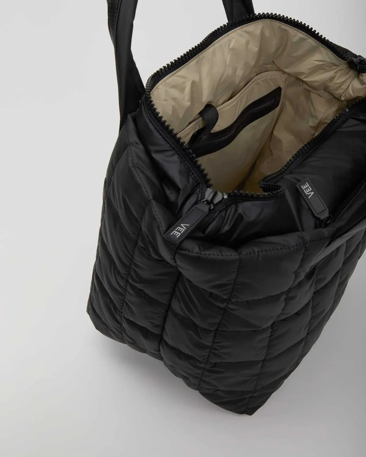 Porter Medium Tote Bag - Matt Black