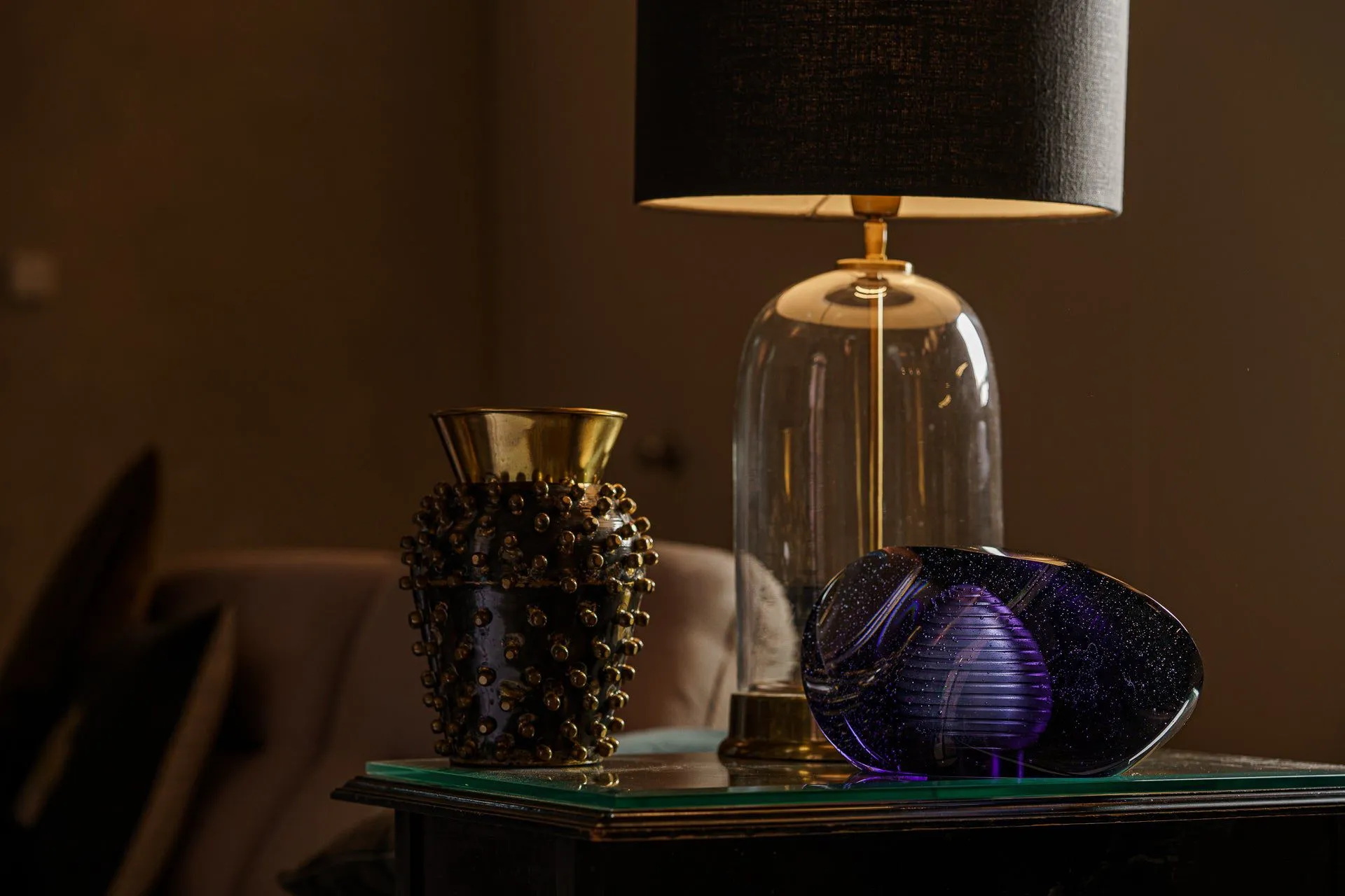 "Piece of time" Exclusive Molded Glass Urn for Ashes