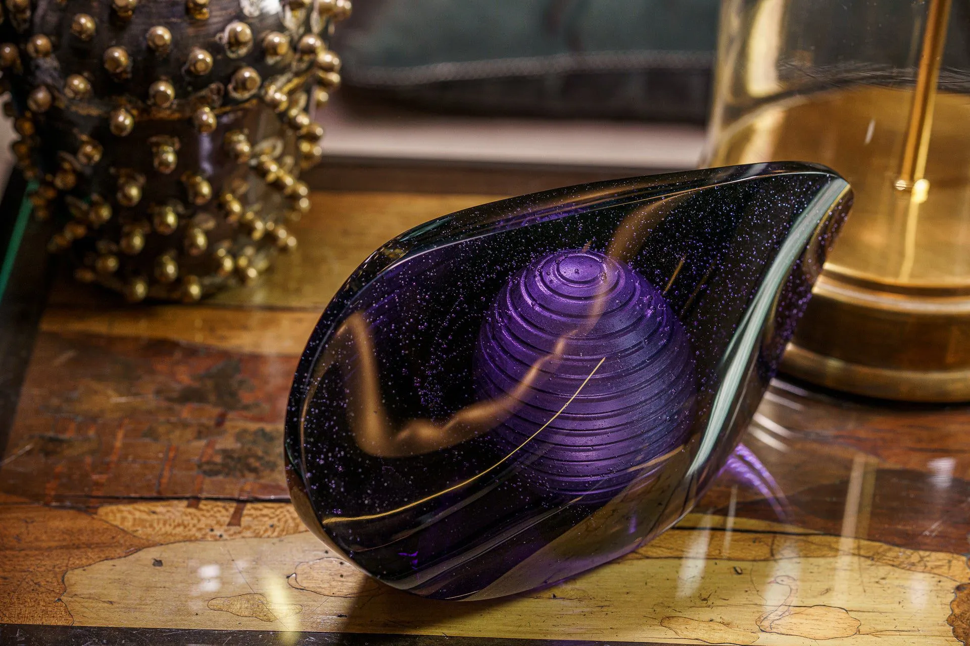 "Piece of time" Exclusive Molded Glass Urn for Ashes
