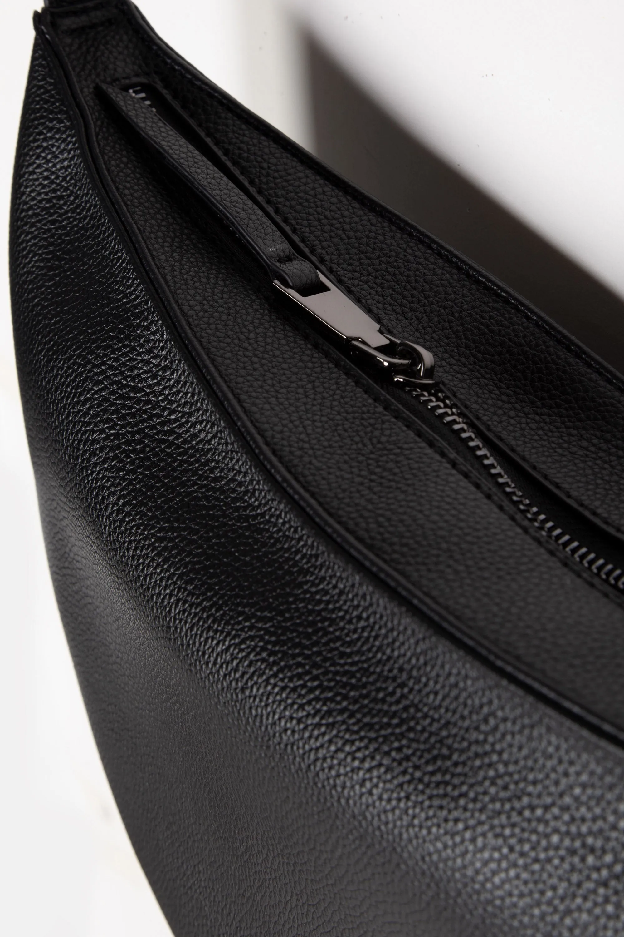 VEGAN LEATHER SLING BAG
